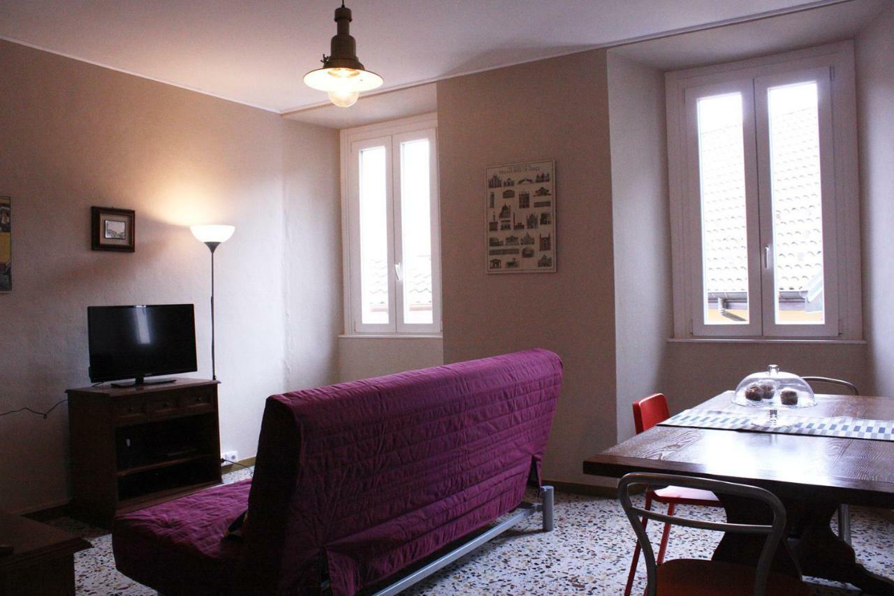 Casa Dennis Apartment Канобио Екстериор снимка