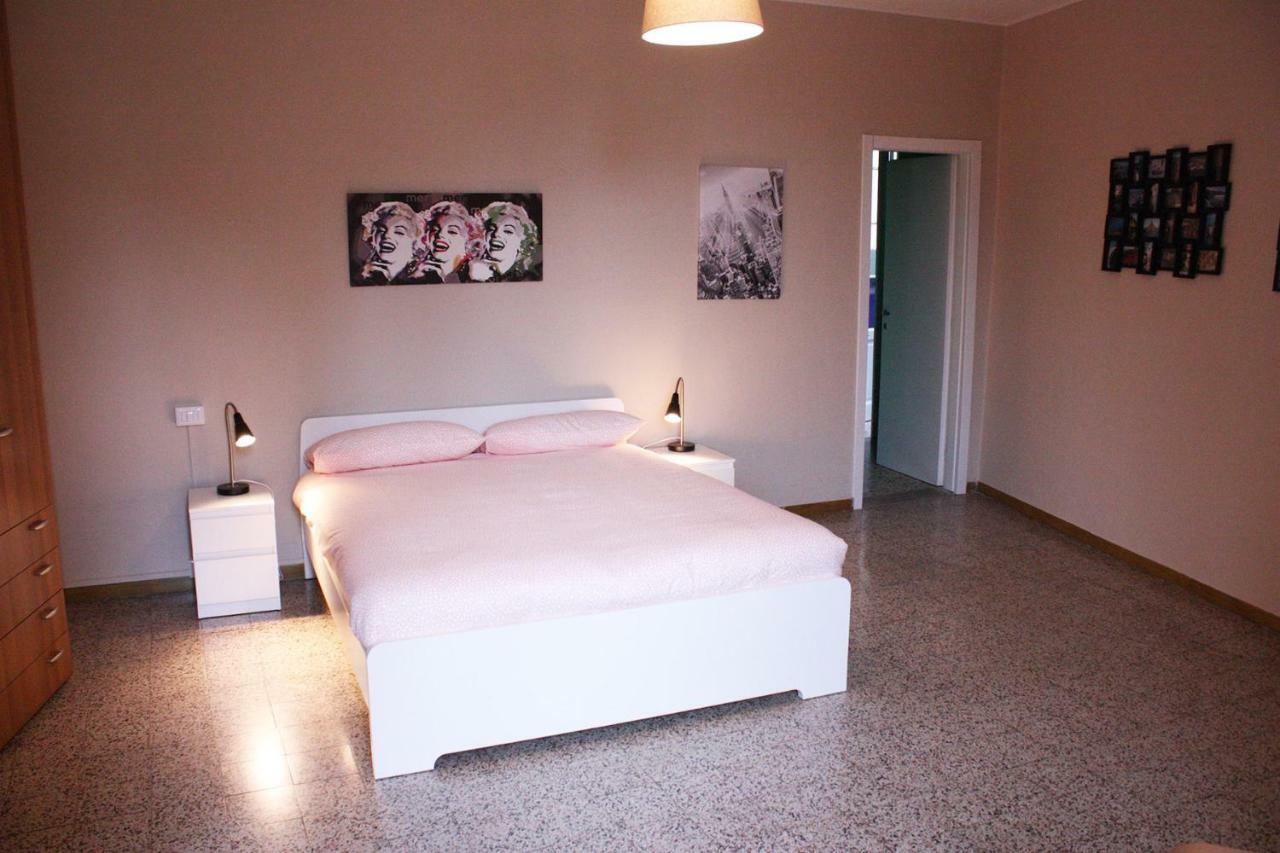 Casa Dennis Apartment Канобио Екстериор снимка